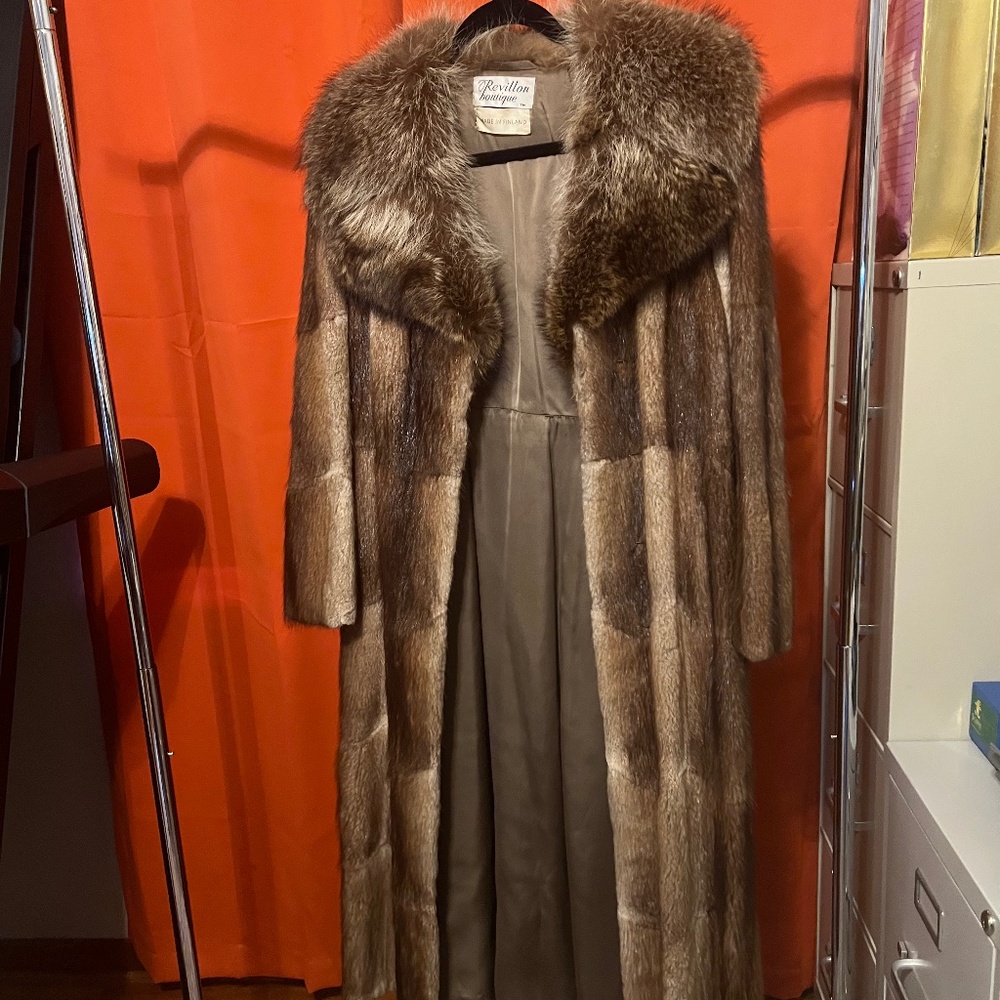 Vintage Fur Coat - DAMAGED